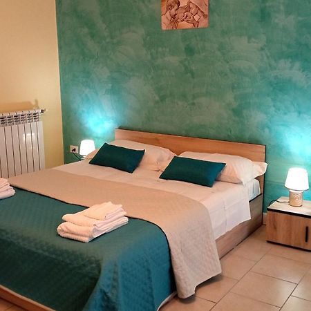 Capital House- Casa Vacanze In Sabina Poggio Mirteto ภายนอก รูปภาพ
